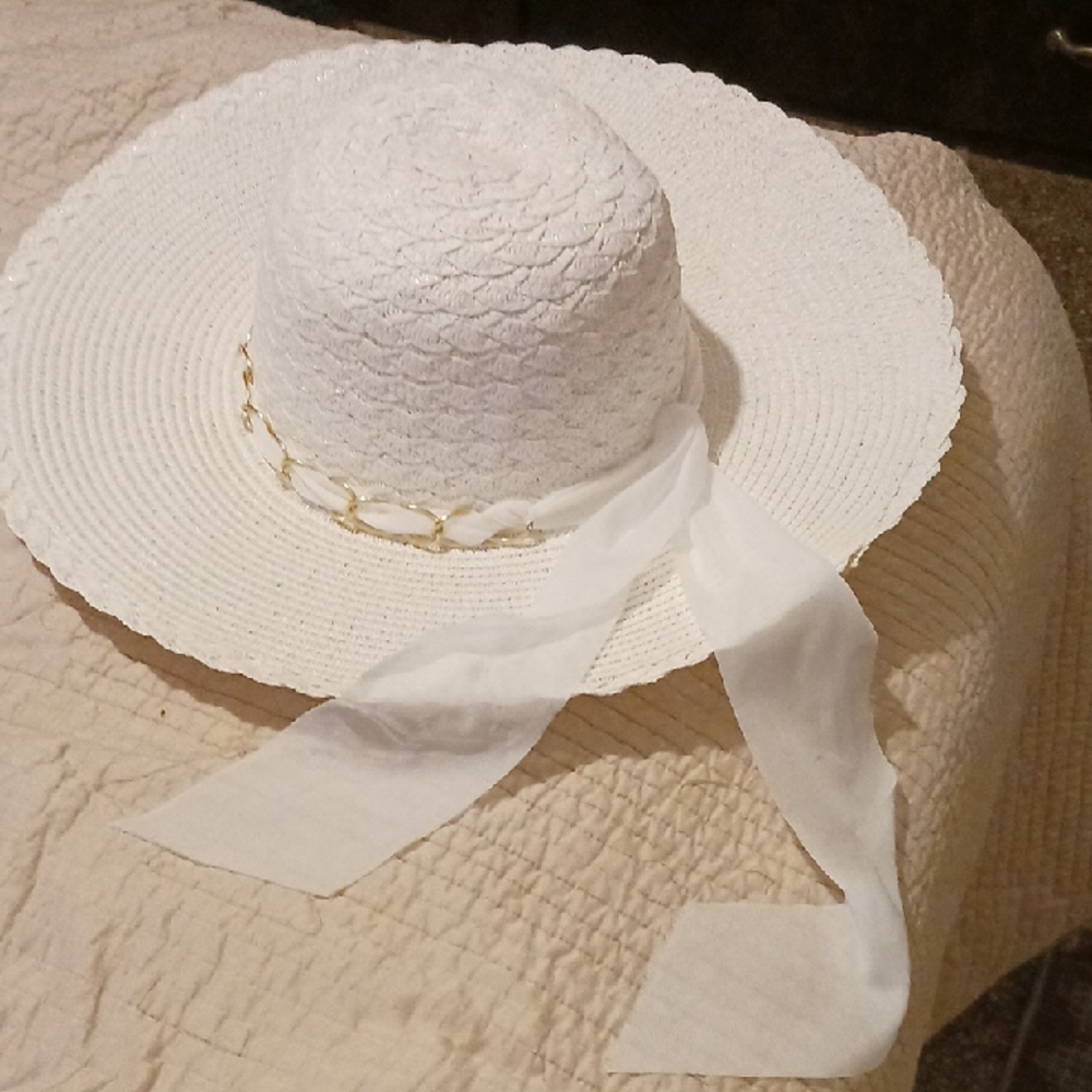 Chic White Sun Hat with Ribbon Accent